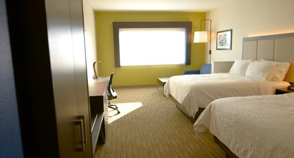 Holiday Inn Express ONALASKA (LA CROSSE AREA) Room Type - 2 Queen Suite