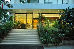The Centrum New Friends Colony Delhi - Corporate Hotel