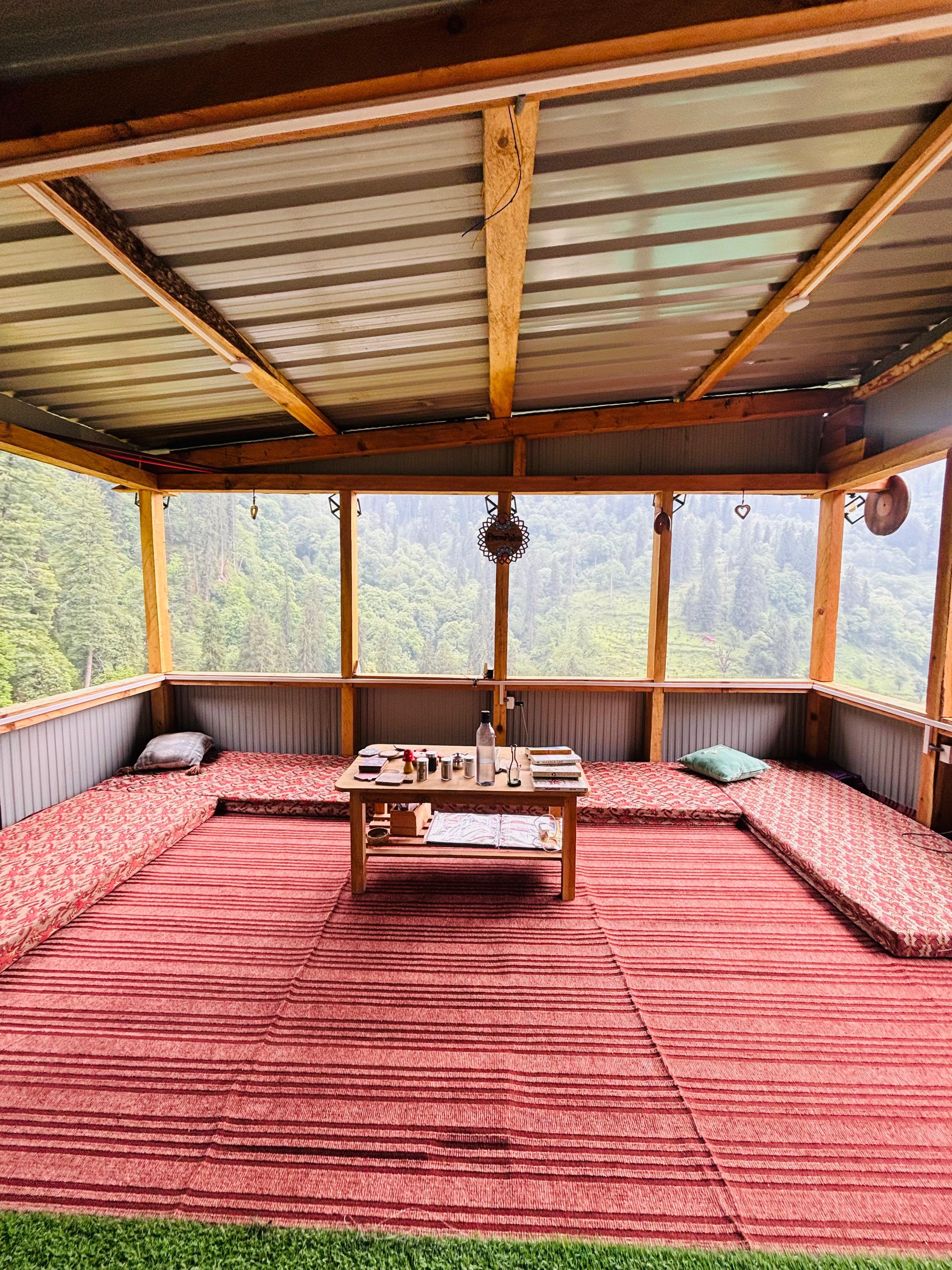 4BHK Scenic Mountain Villa near Waterfall, Shangarh - Tap to explore photos