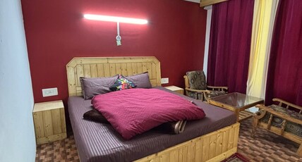 Asha Cottage Manali Room Type - Forest and Valley View with Balcony