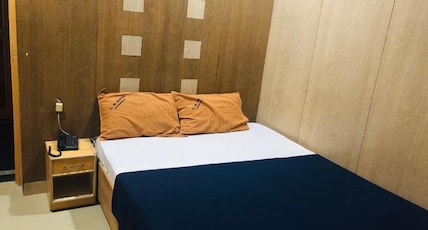 CM HOTEL Room Type - Double Bed NON AC room