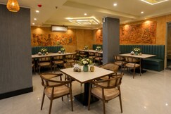 Sabu's Grand Royale Hotel