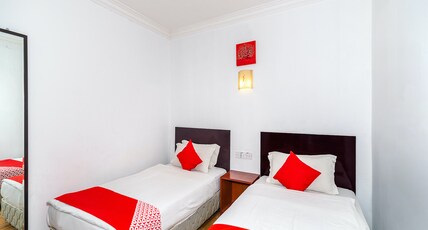 Super OYO 89847 Switz Paradise Hotel Room Type - Standard Twin