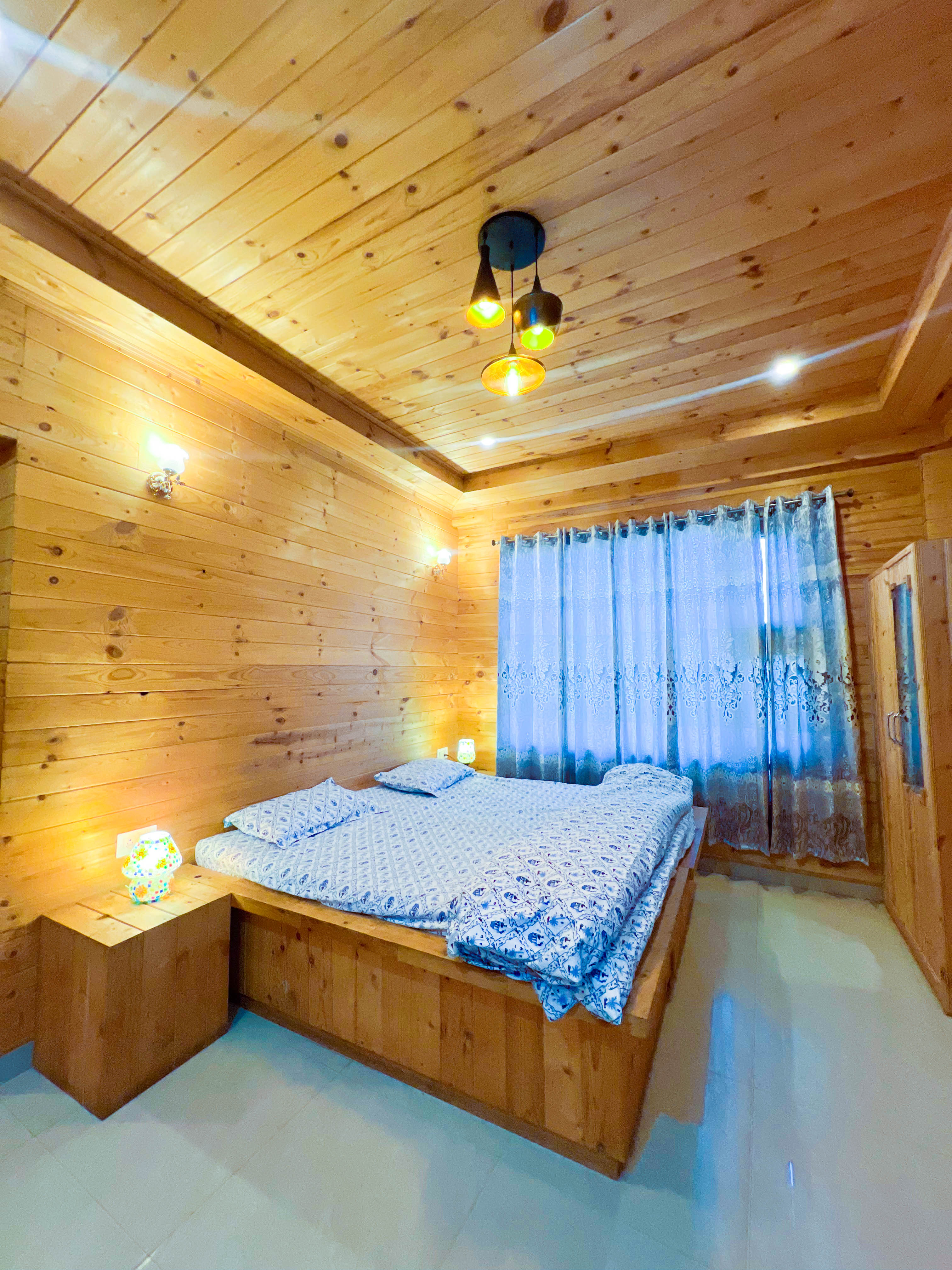 Vishisht Home stay - Tap to explore photos