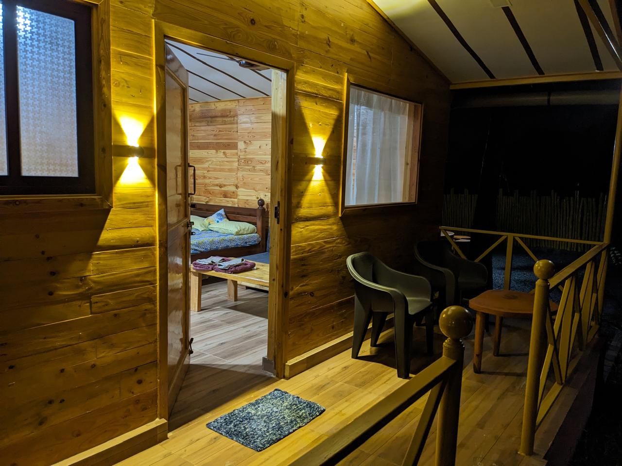 WOODMOOD Cottages - Tap to explore photos