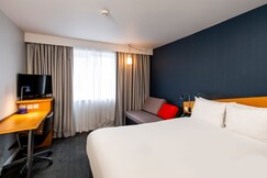 Holiday Inn Express Leeds City Centre