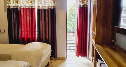 SWASTIKA INN Room Type - Bedroom 107