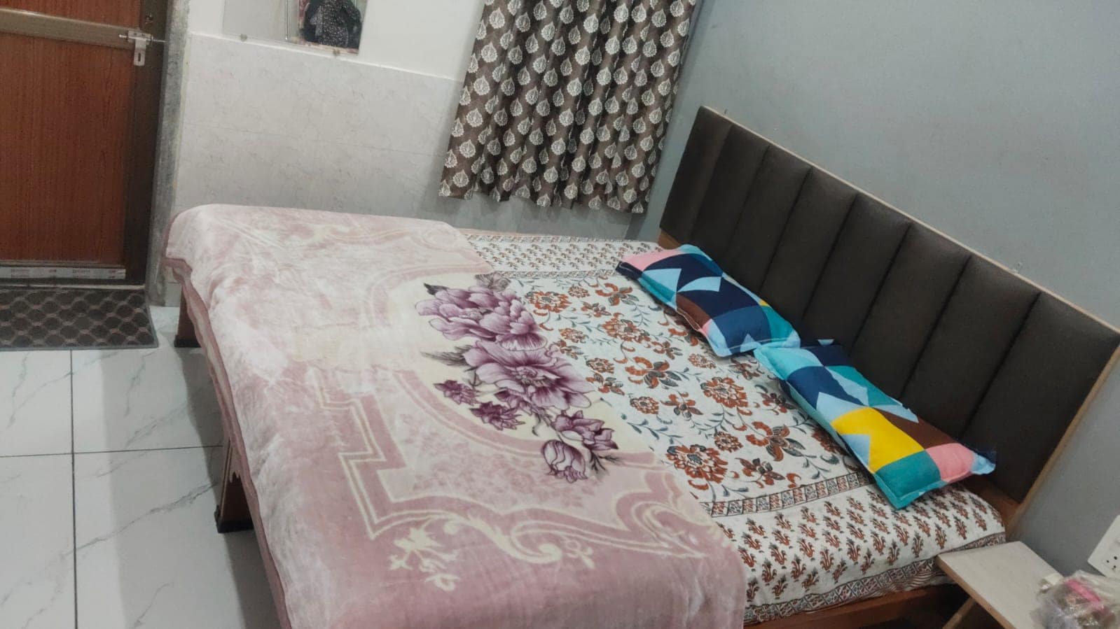 Hotel Balram Palace - Tap to explore photos