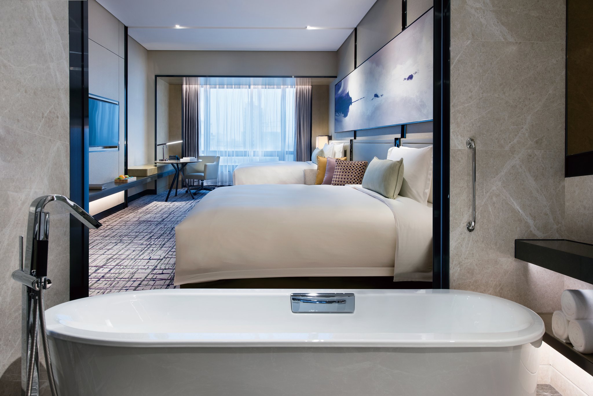 Crowne Plaza Shanghai Pujiang - Tap to explore photos