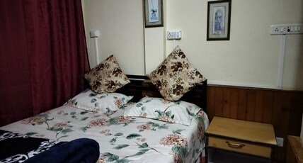 Benus Homestay Room Type - Budget Room 