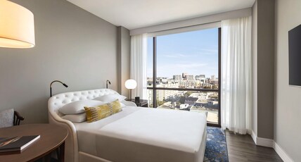 Canopy by Hilton San Francisco SoMa Room Type - KING STUDIO CITY VIEW