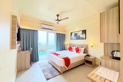 Olive Turtle, 70 meters from the Beach.