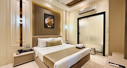 The Veda's Hotel Room Type - Suite Room With Bathtub