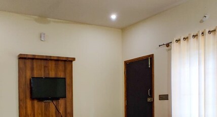 New Peak By The Lake Room Type - Room 102