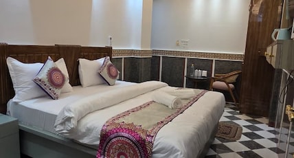 Hotel Radhesh Haveli - Near Vaishno Mata Mandir Vrindavan Room Type - Deluxe Room with Scooty Or Bike Hotel Radhesh Haveli - Near Vaishno Mata Mandir Vrindavan Room Type - Deluxe Room with Scooty Or Bike