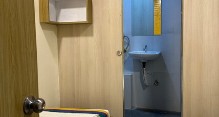 ZEST STAYS 1056 IIT Powai Room Type - Budget Quad Room