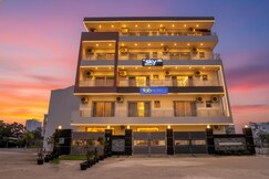 FabHotel Sky - Nr. Sapphire 83 Mall, Manesar