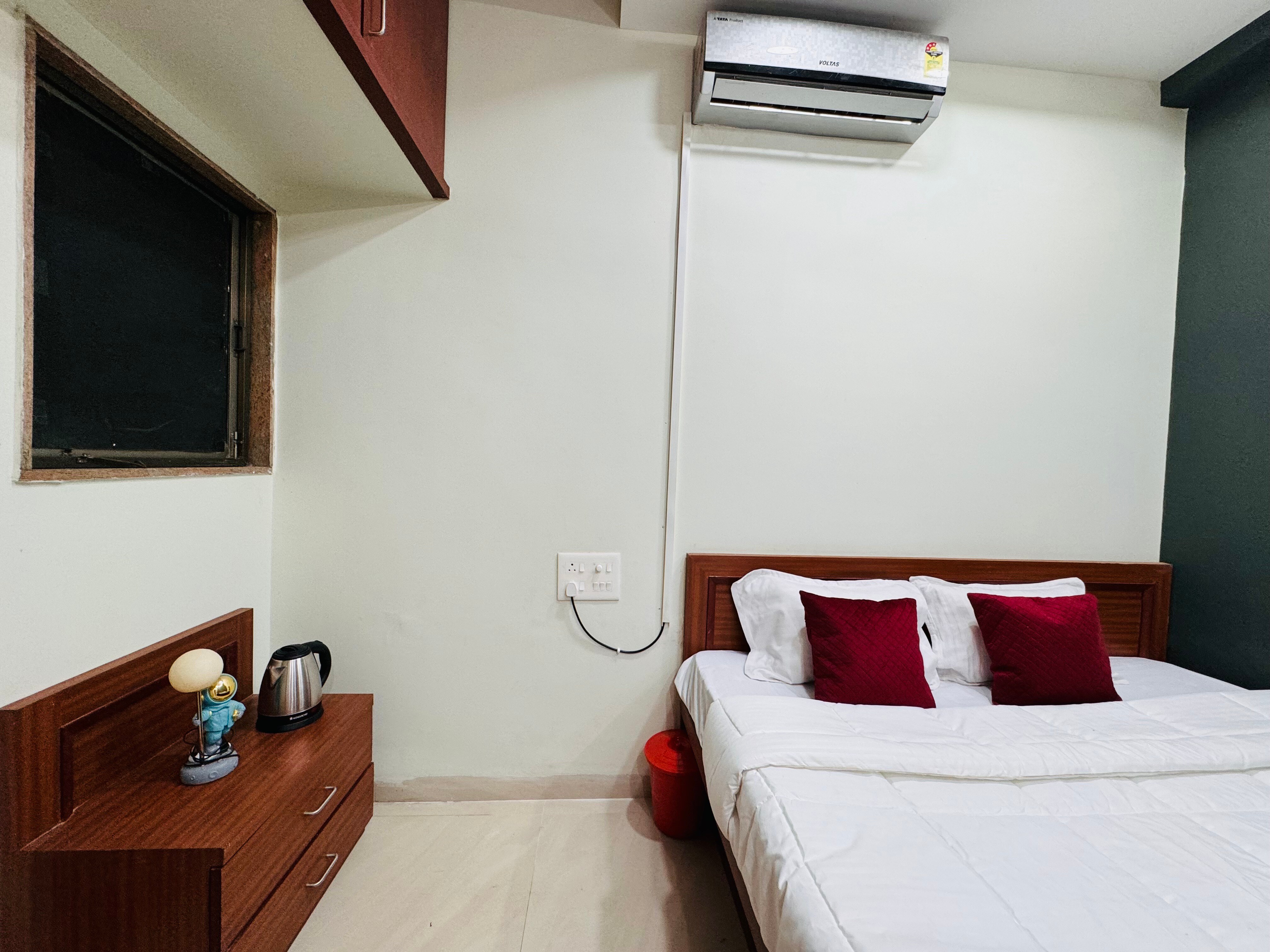 Home Escape 2BHK Apartment Near Brilliant Convention Centre - Tap to explore photos