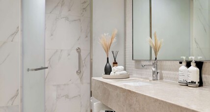 Adagio Premium The Palm Room Type - One Bedroom Apartment