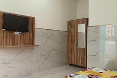 Maruti Nandan Gust House