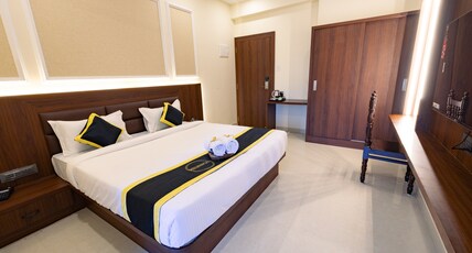 Reunion De Homes Premium Suites Room Type - Standard Double Room