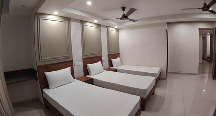 Hotel Pride Room Type - Triple Occupancy Room