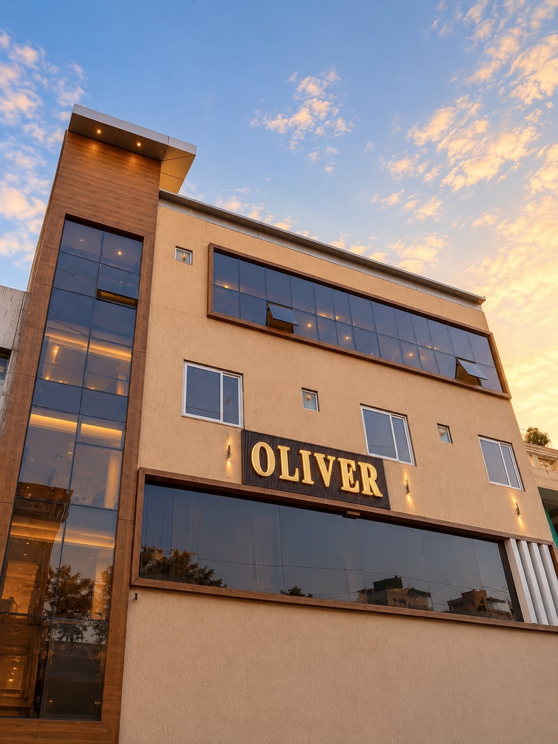 HOTEL OLIVER INN ROOM & BANQUET - Tap to explore photos