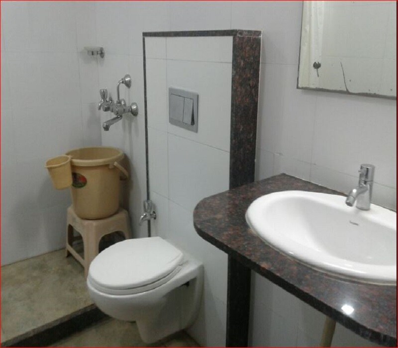 HOTEL B M SHREE RESIDENCY-Tiptur - Tap to explore photos