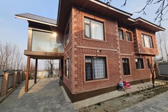 Jannat- The Junggle Lodge