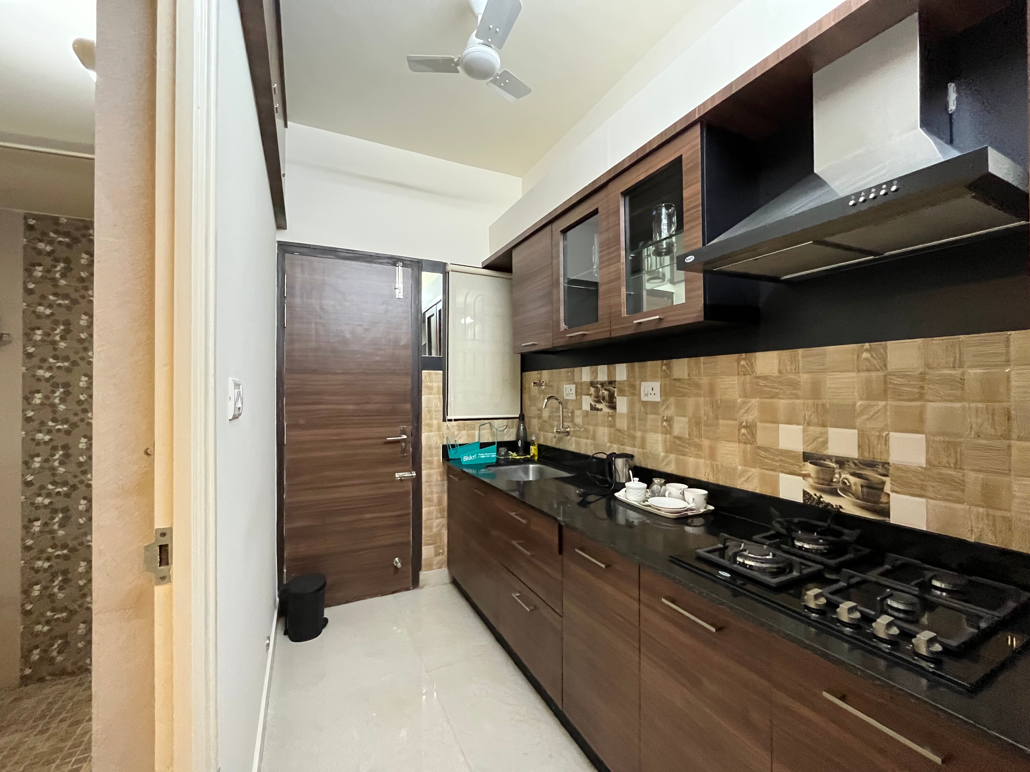 Alta - Tap to explore photos