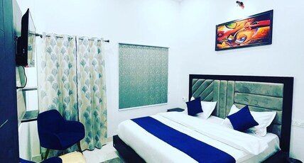 The Nines Hotel & Restaurants Room Type - Budget Room Non AC with Balcony