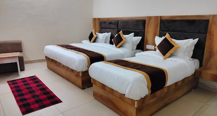SAI SUNDER INN Room Type - Double Bed Room