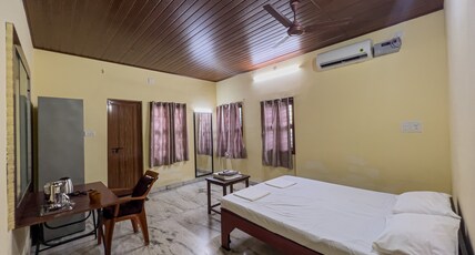 Eesha Residency Room Type - Suite