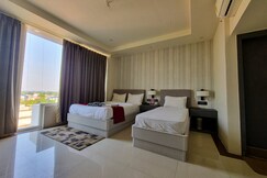Hotel Ambitions