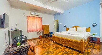 Celeste stay Room Type - Deluxe Spacious King Room without balcony 104