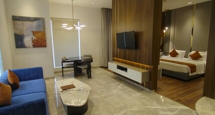 DAMSON PLUM Room Type - Suite Room