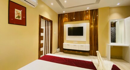 Hotel Kailash Tower Room Type - Deluxe Suite