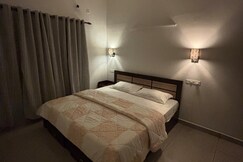 Felog Abodes Anna Cottage Marari