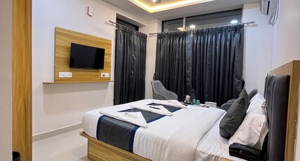 Hotel Vamshi Elite Room Type - Standard Room
