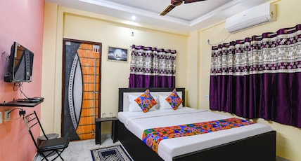 Comfort Stays Room Type - deluxe room