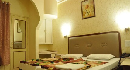 HOTEL HARSH PALACE Room Type - Deluxe AC Room