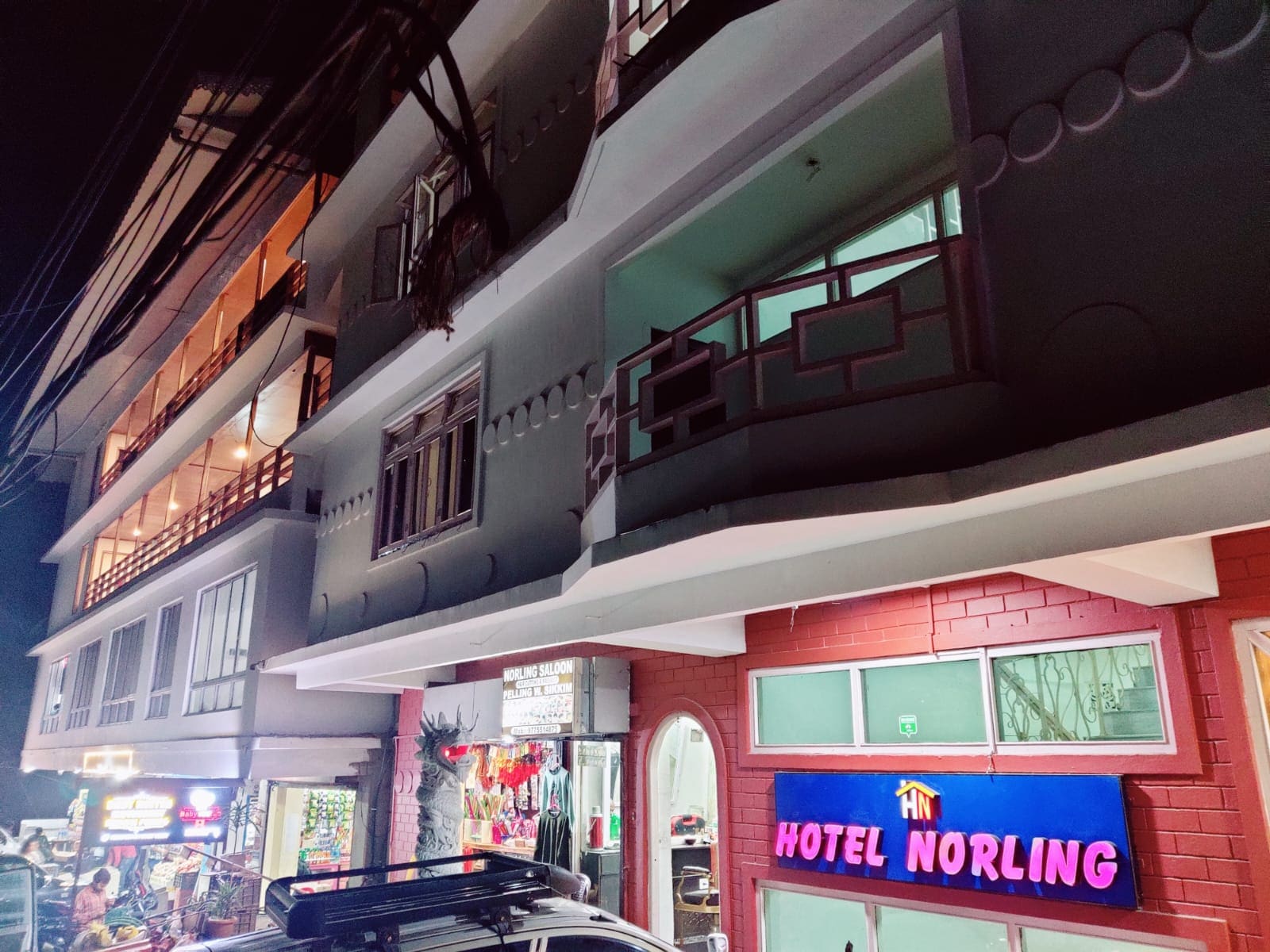 Hotel Norling - Tap to explore photos
