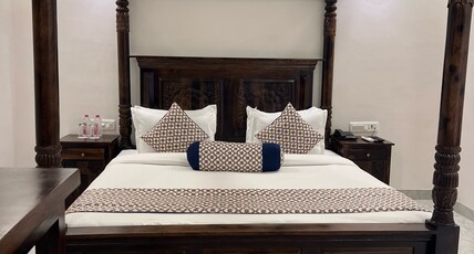 RANGMAHAL Pushkar by DIV HOSPITALITY Room Type - Suit Room