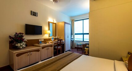 Park Central Comfort-e-Suites, Pune Room Type - Deluxe Room