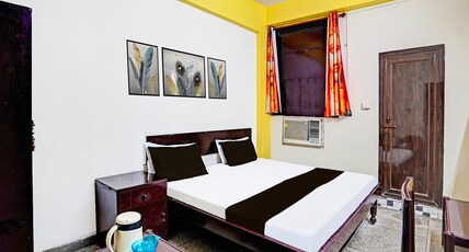 Hotel O Raj Mahal Room Type - Classic