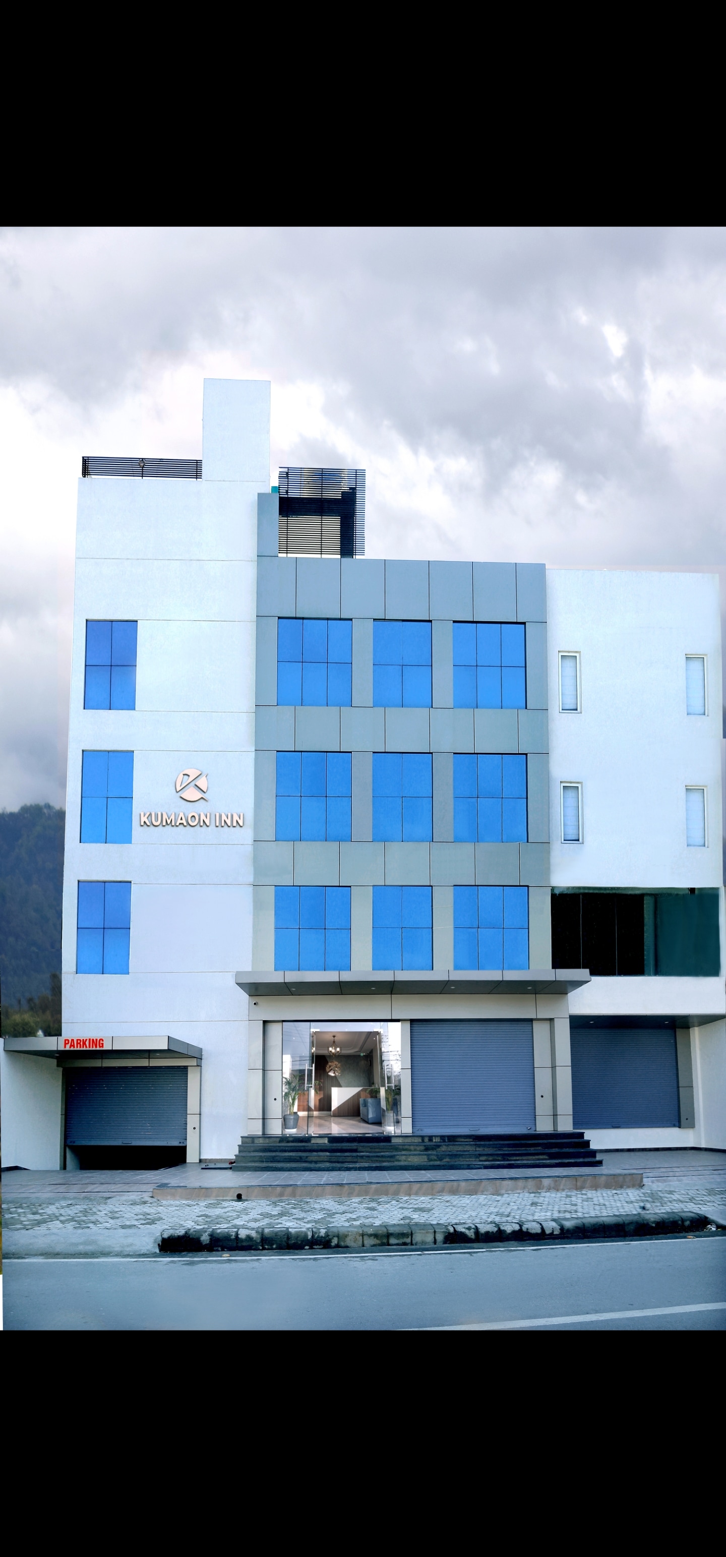 Kumaon Inn - Tap to explore photos