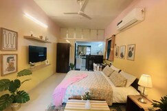 Lokhandwala House, Chium Village, Khar West