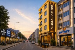 Hotel Iconic Suite near Delhi Airport