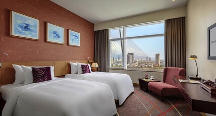 Grand Mercure Danang Room Type - Superior Room, 2 Single Beds, River view