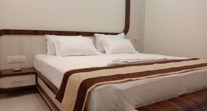 Hotel Shivaanjali Room Type - Executive Room